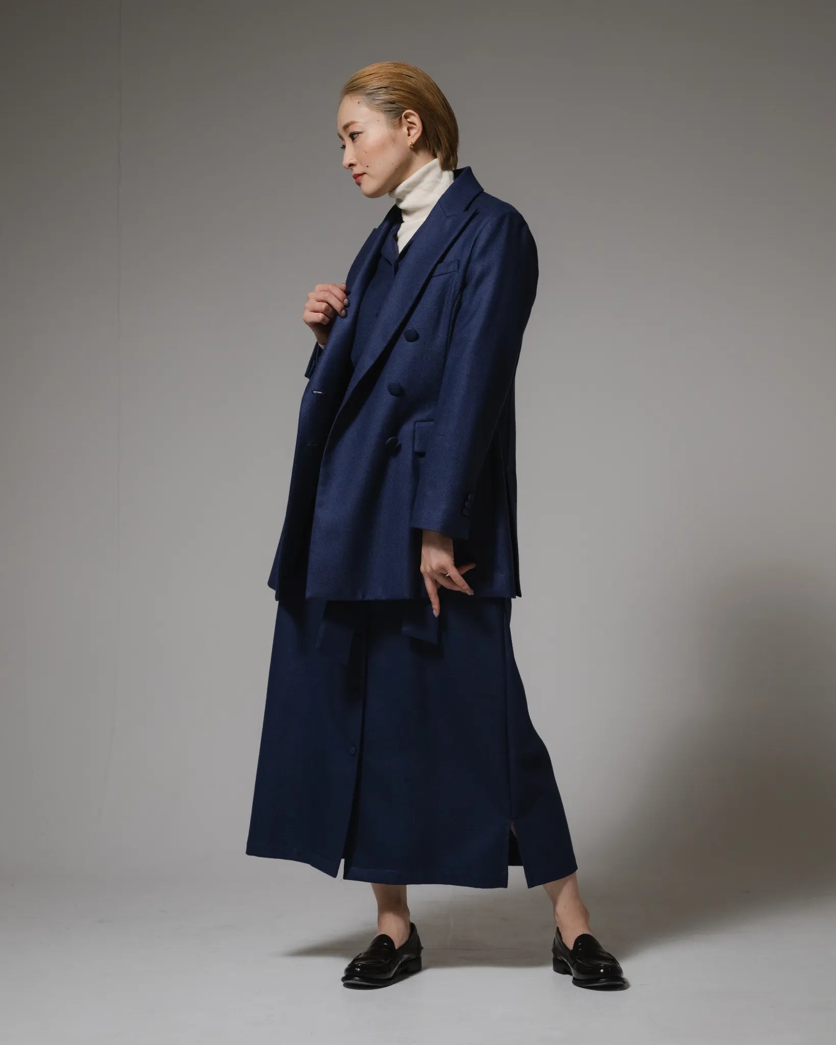 レディース テーラードジャケット 6つボタン ダブルブレスト レディース テーラードジャケット 6つボタン ダブルブレスト